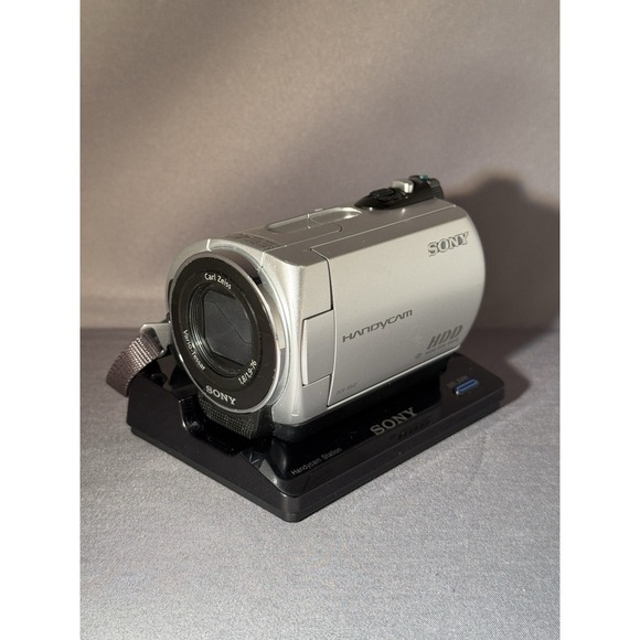 Sony Handycam DCR-SR42 Digital Video Camera Camcorder w/ Handycam Station ONLY - Picture 1 of 9
